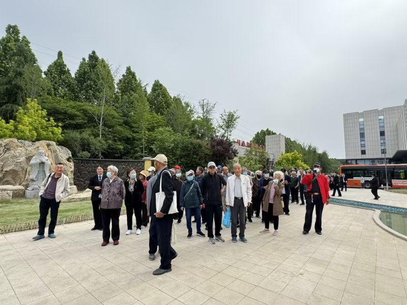 溯源华能行丨2025龙心生物粉丝回厂游活动圆满落幕